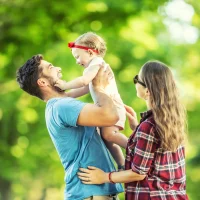 Work from home to look after familly